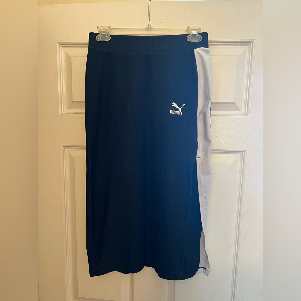 Women’s Puma Knee Length Skirt w/ Slit
